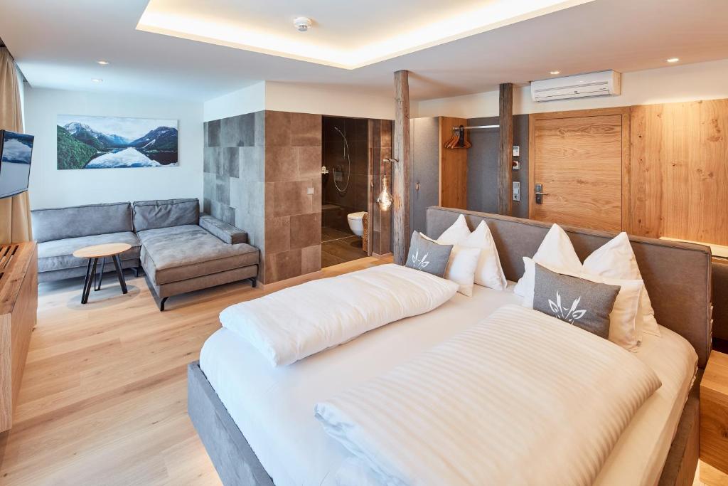Двухместный (Улучшенный номер с кроватью размера «king-size»), Hotel Gerl