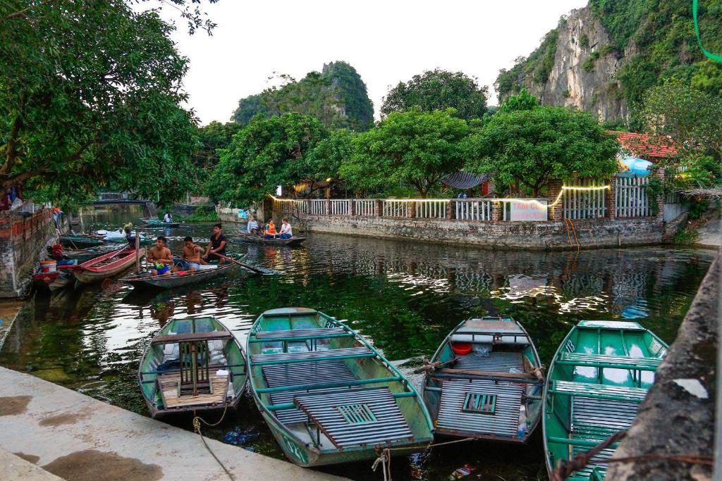 Tam Coc Golden Rice