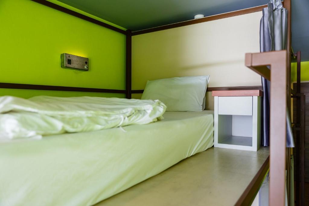 Номер (Bed in 4-Bed Mixed Dormitory Room (fully vaccinated required)), Хостел Siamaze