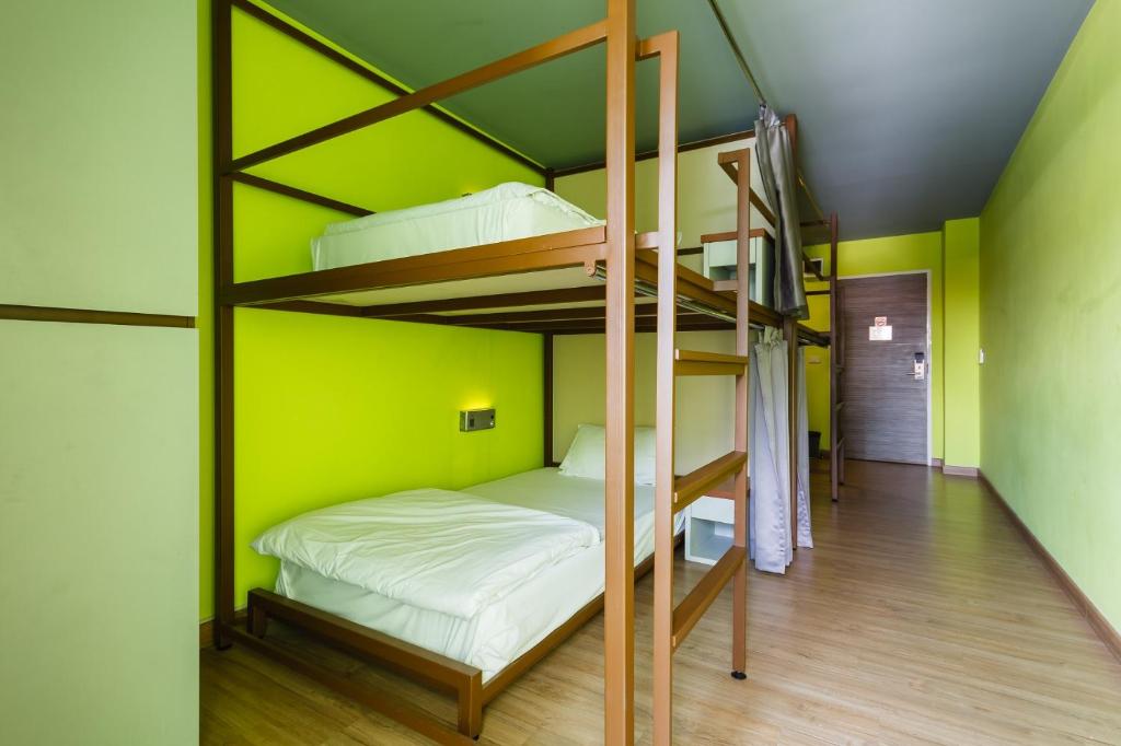 Номер (Bed in 4-Bed Mixed Dormitory Room (fully vaccinated required)), Хостел Siamaze