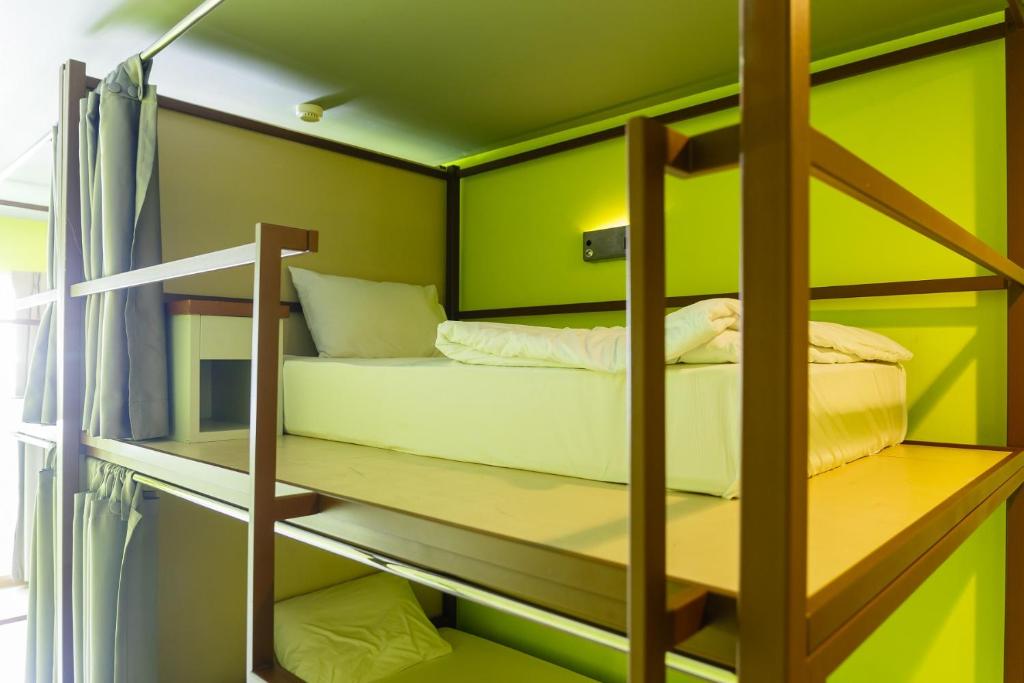Номер (Bed in 4-Bed Mixed Dormitory Room (fully vaccinated required)), Хостел Siamaze