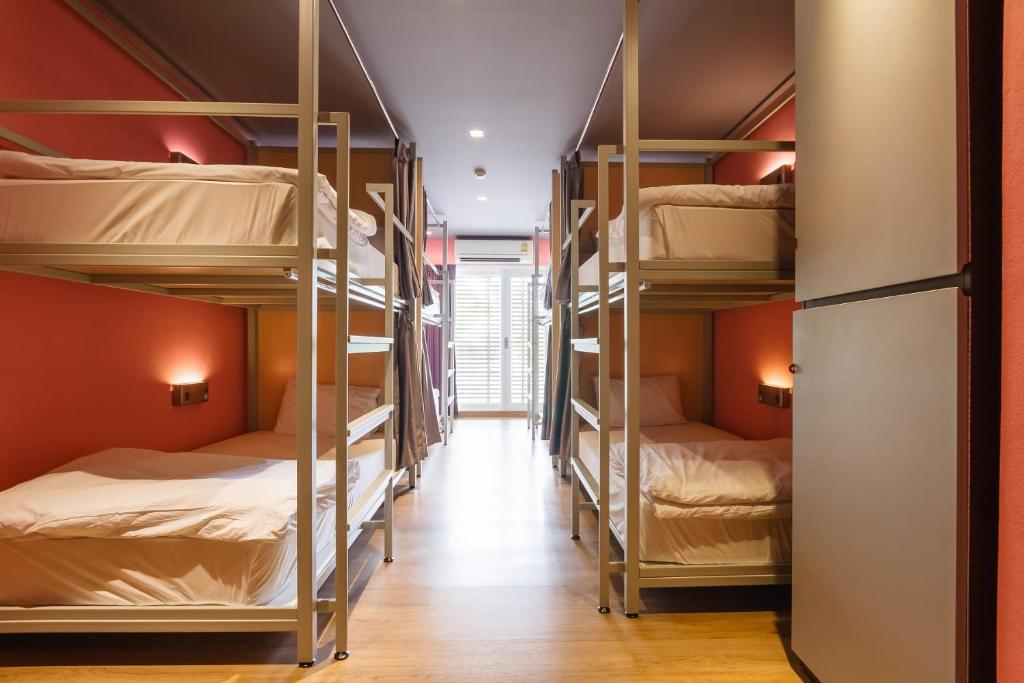 Номер (Bed in 8-Bed Ladies Dormitory Room), Хостел Siamaze