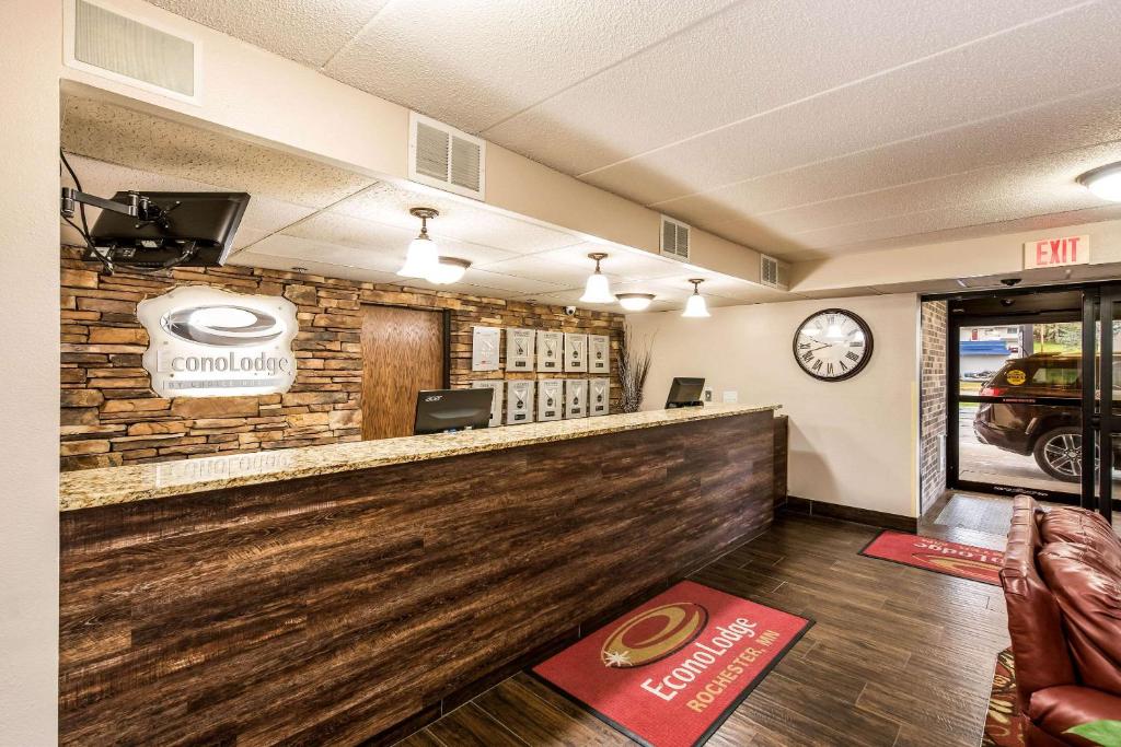 Econo Lodge Mayo Clinic Area photo 4