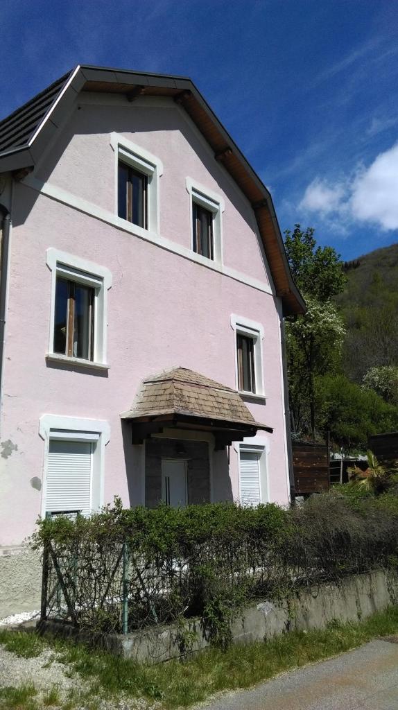 maison rose photo 3