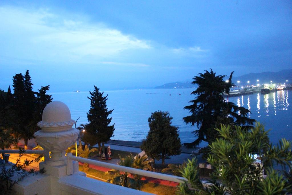 Boutique Hotel 32 photo 1