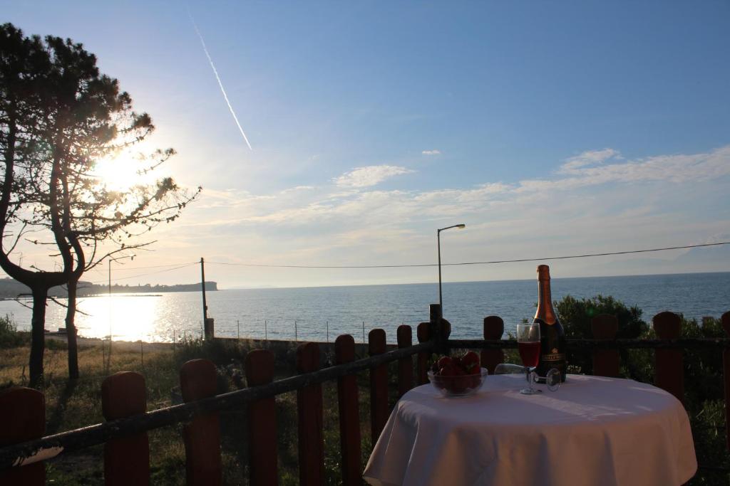 Anastazia's Seaside Apartments photo 1