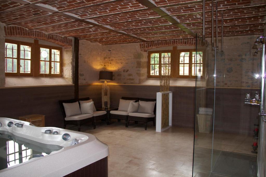 Château de Béguin photo 4