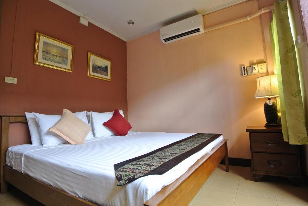 Pissamorn House Room Type - Deluxe Double Room
