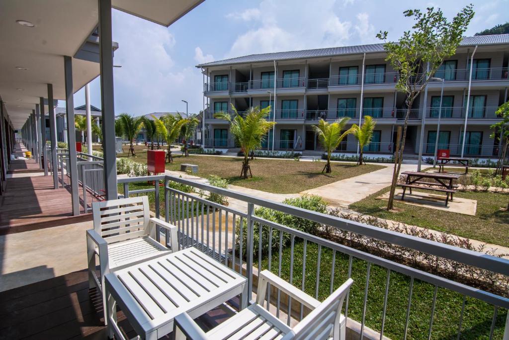Royale Chulan Cherating Chalet photo 2