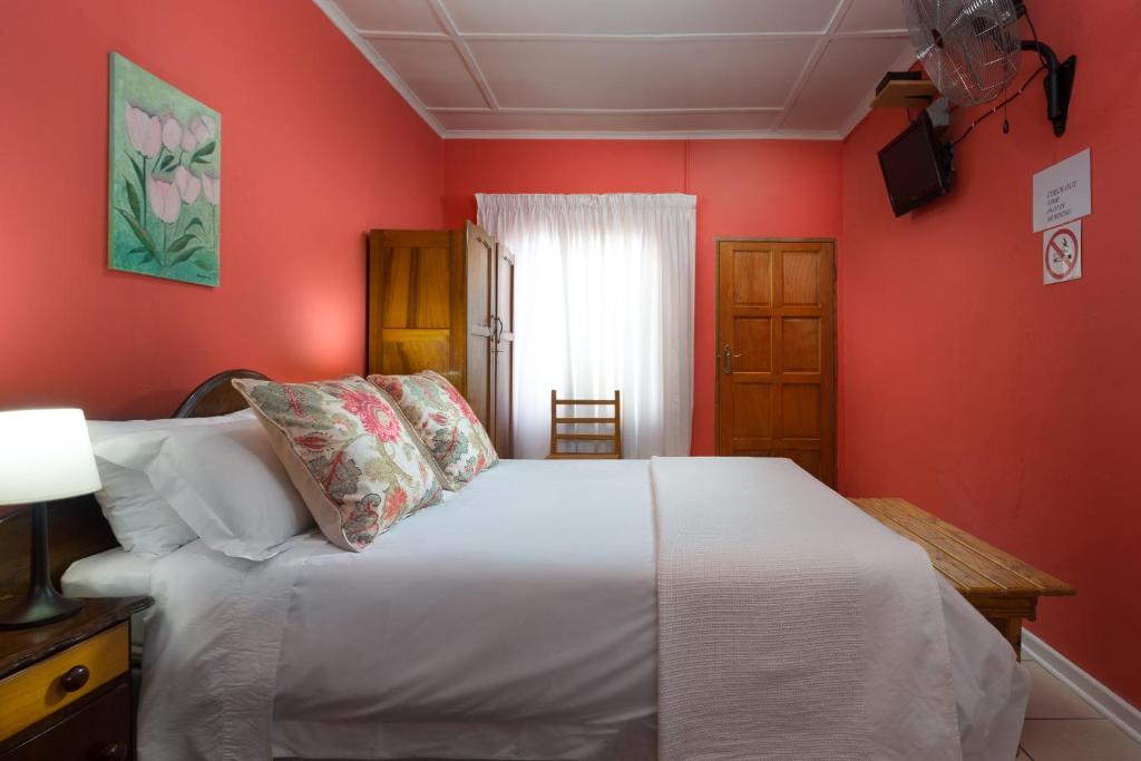 La La DaThel Guesthouse photo 3