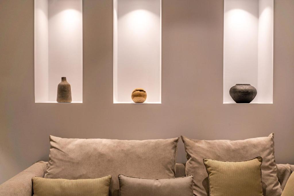 Сьюит (Люкс «Комфорт» с гидромассажной ванной на открытом воздухе), Lemon Suites Santorini