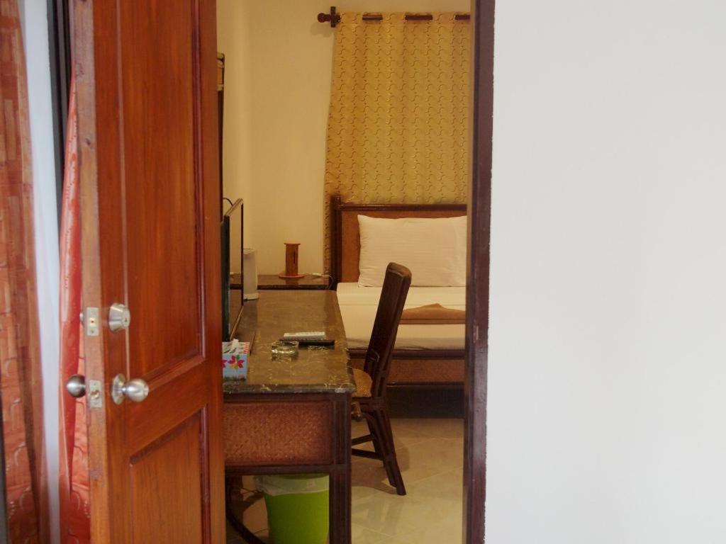 Семейный (Семейный номер с балконом), Alona Vida Beach Resort