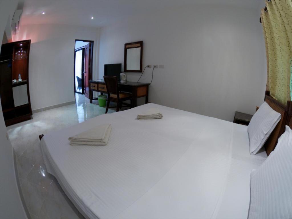 Семейный (Семейный номер с балконом), Alona Vida Beach Resort