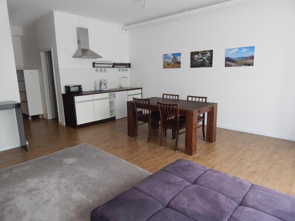 FREE Apartment - Am Kurpark - Tap to explore photos