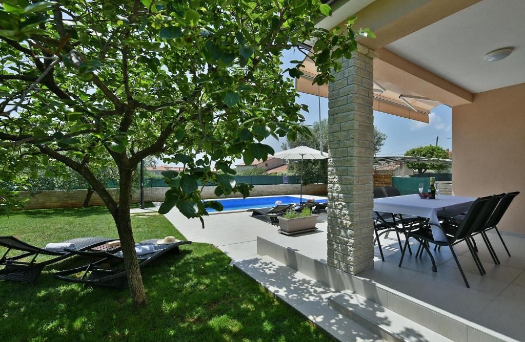 House Vedran 1125 photo 2