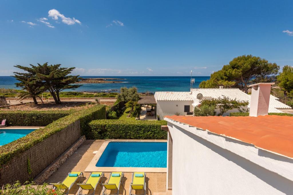 Villa BiniLlor by Mauter Villas