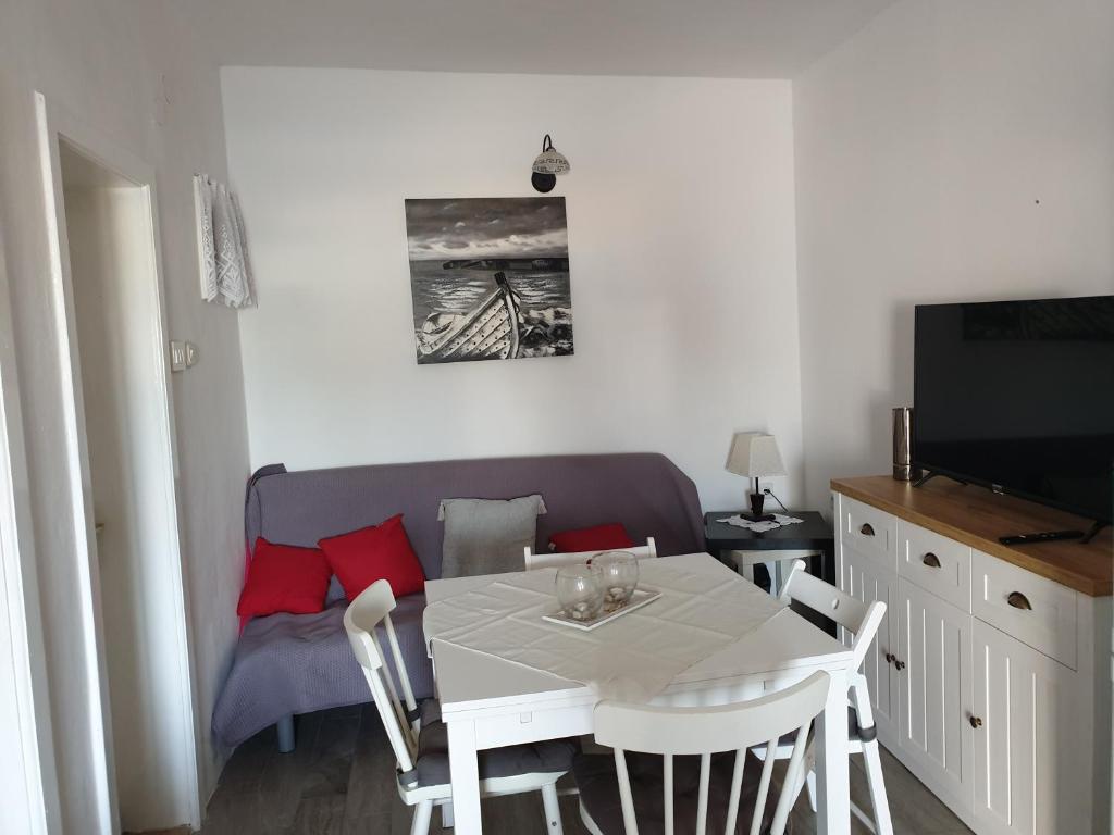 Apartments Neda photo 4