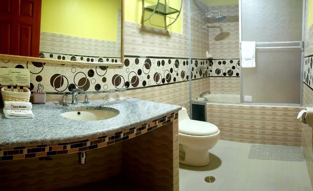 Morales Guest House photo 2