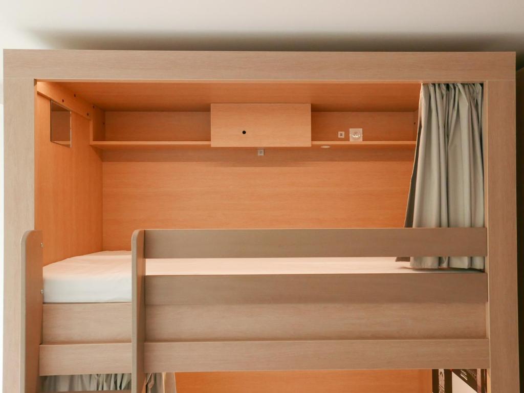 Четырехместный (Четырехместный номер), The People Hostel - Paris 12