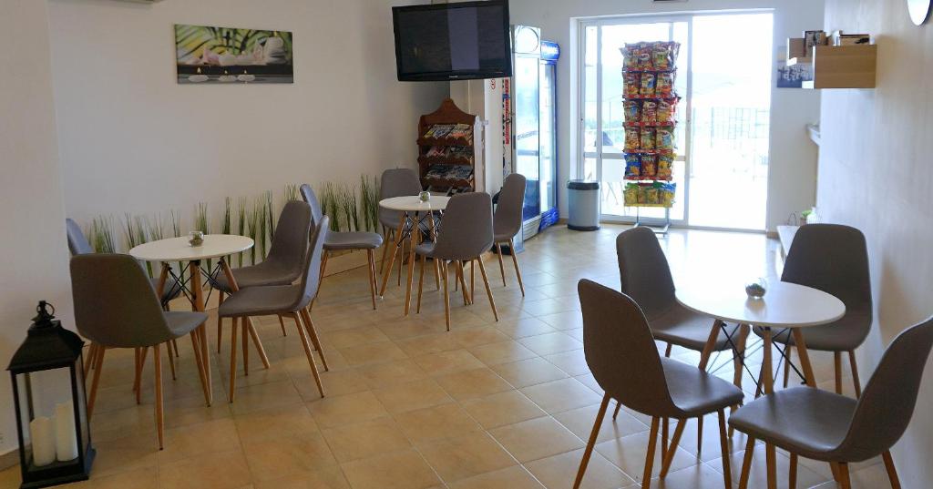 Апартаменти Сънбрийз - Sunbreeze Apartments photo 3