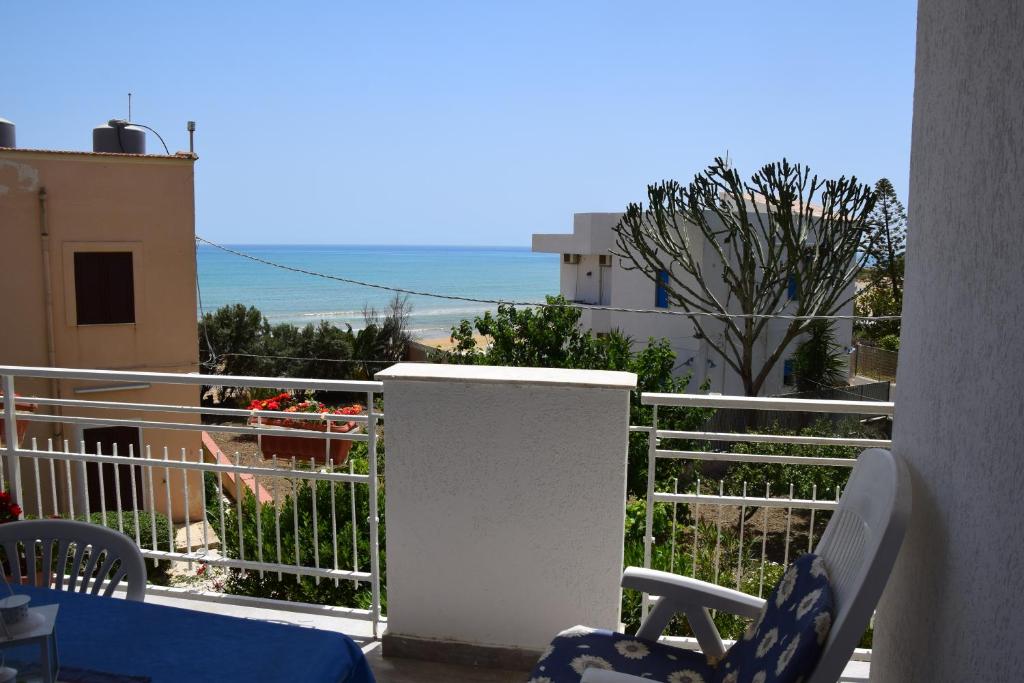 A mmari semu - Scala dei Turchi photo 2