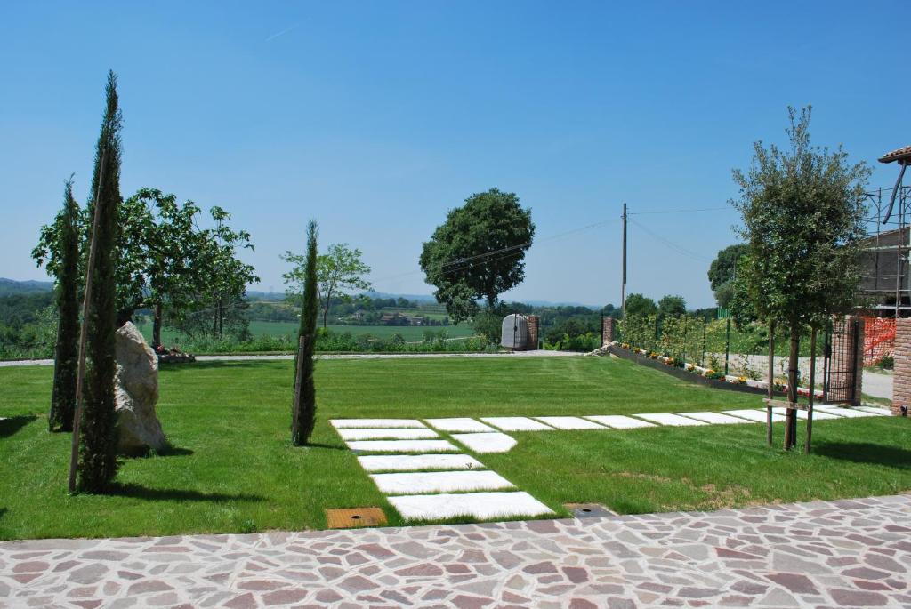 Antico Stemma Corte Meneghella photo 4