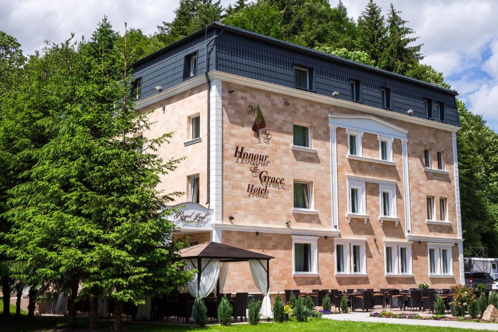 Honour and Grace Hotel photo 3