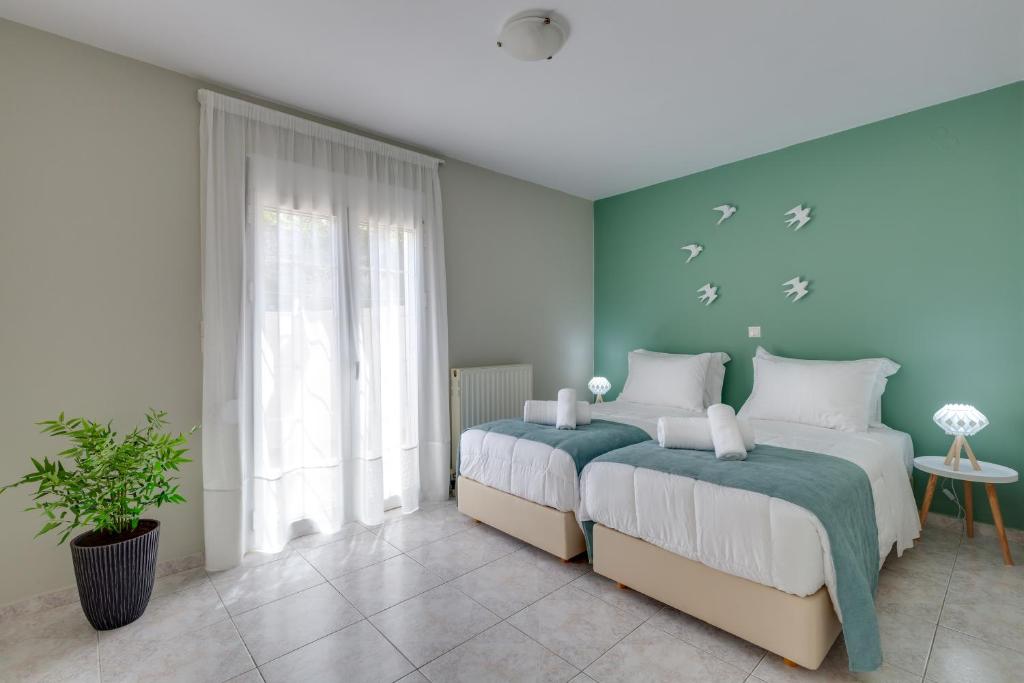 Chania Elite Homes, Enjoy a Chic Oasis by the heated Pool - Tap to explore photos
