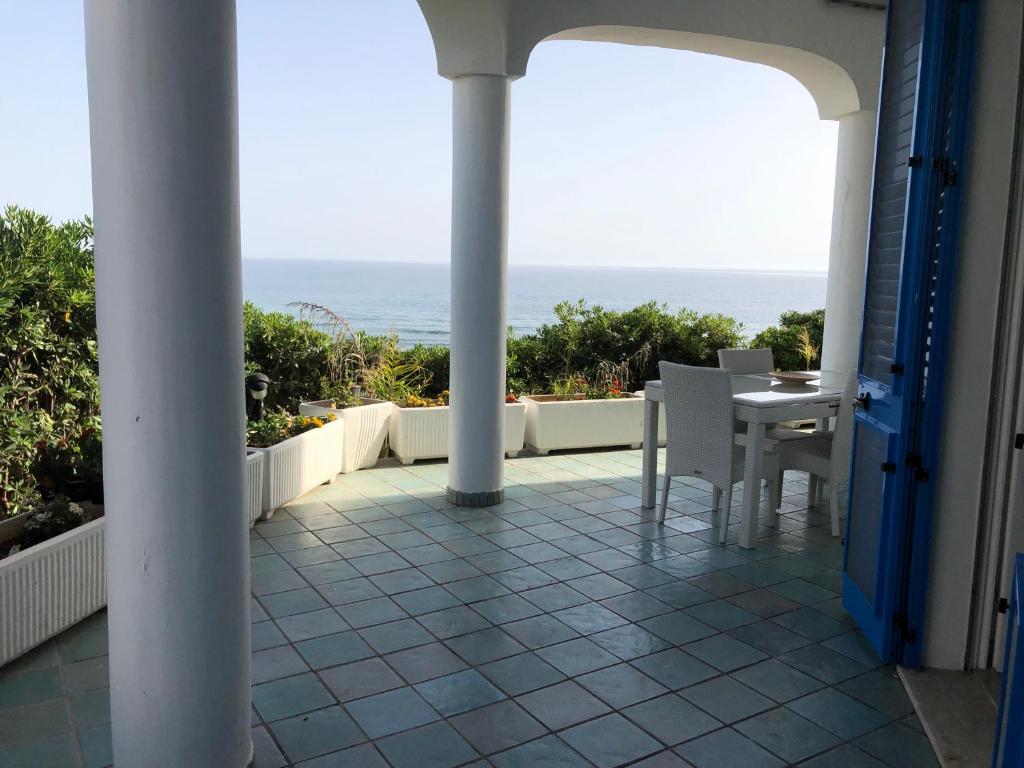 Casa direttamente sul mare 1 photo 2