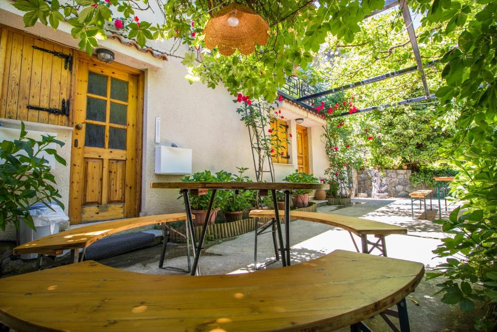 Kyveli Cottage by AgroHolidays photo 3