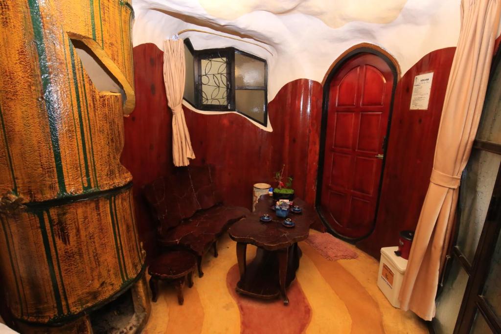 Crazy House