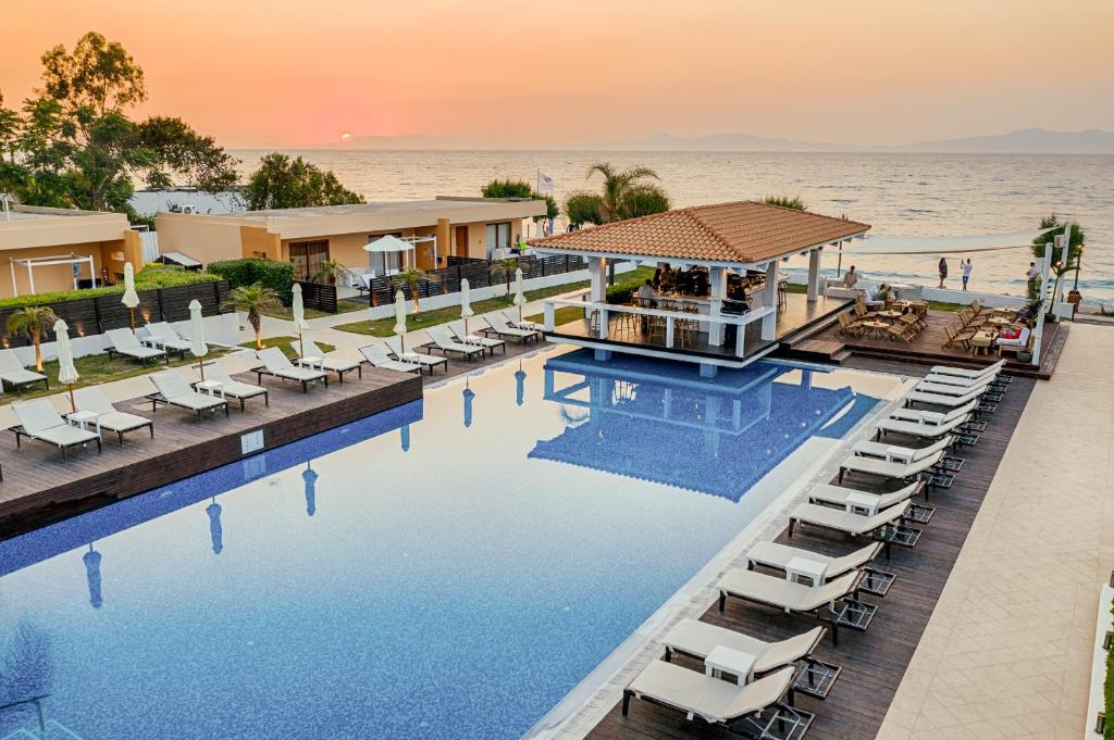 Villa Di Mare Seaside Suites photo 1