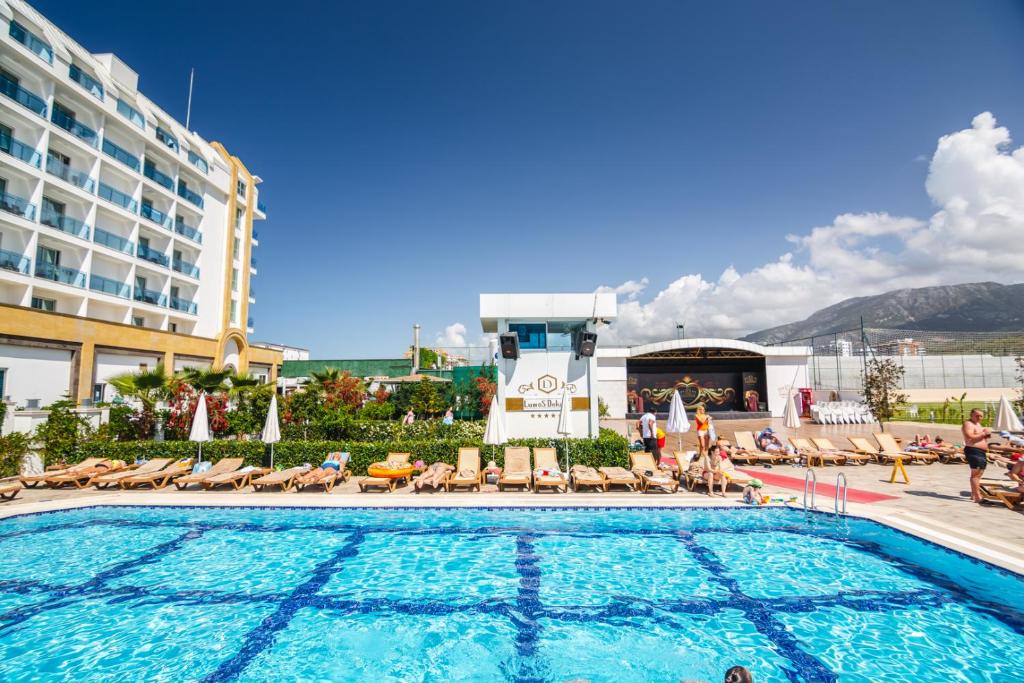The Lumos Deluxe Resort Hotel & Spa photo 2