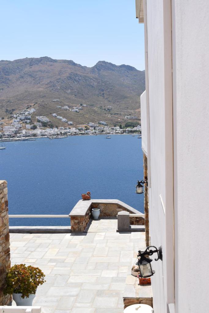 Studios Niovi Serifos photo 3