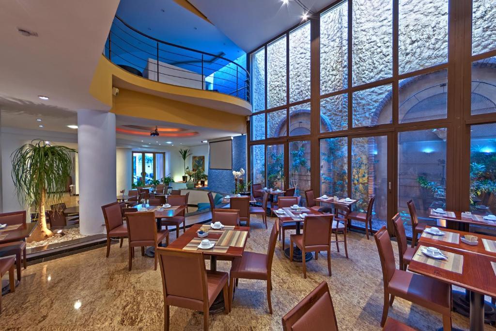 Hotel Shelton photo 2