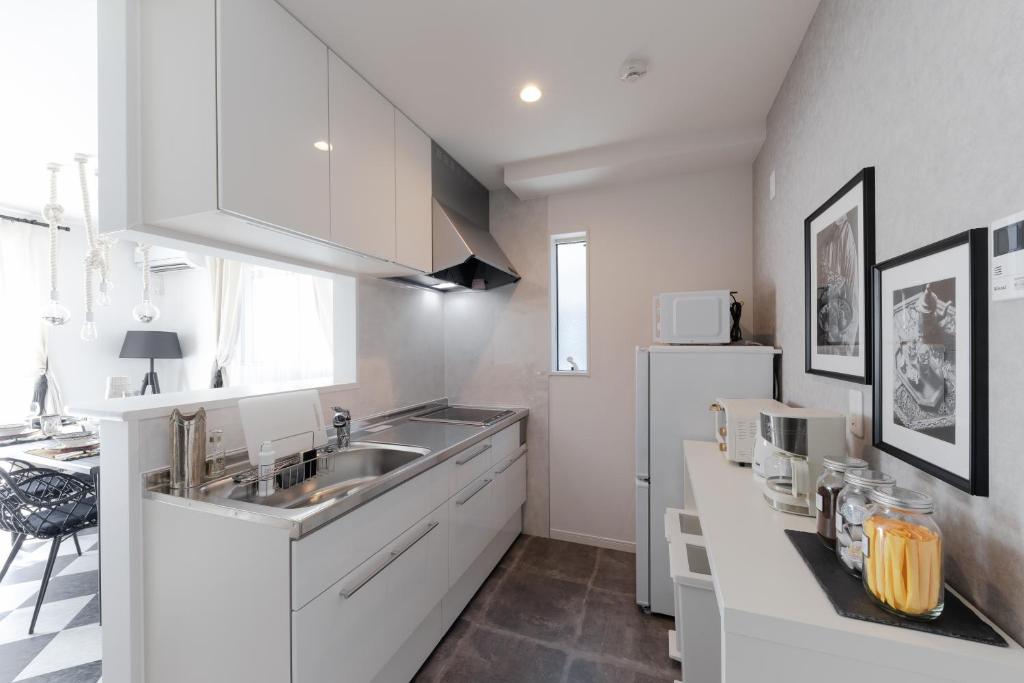 KANADE House photo 4