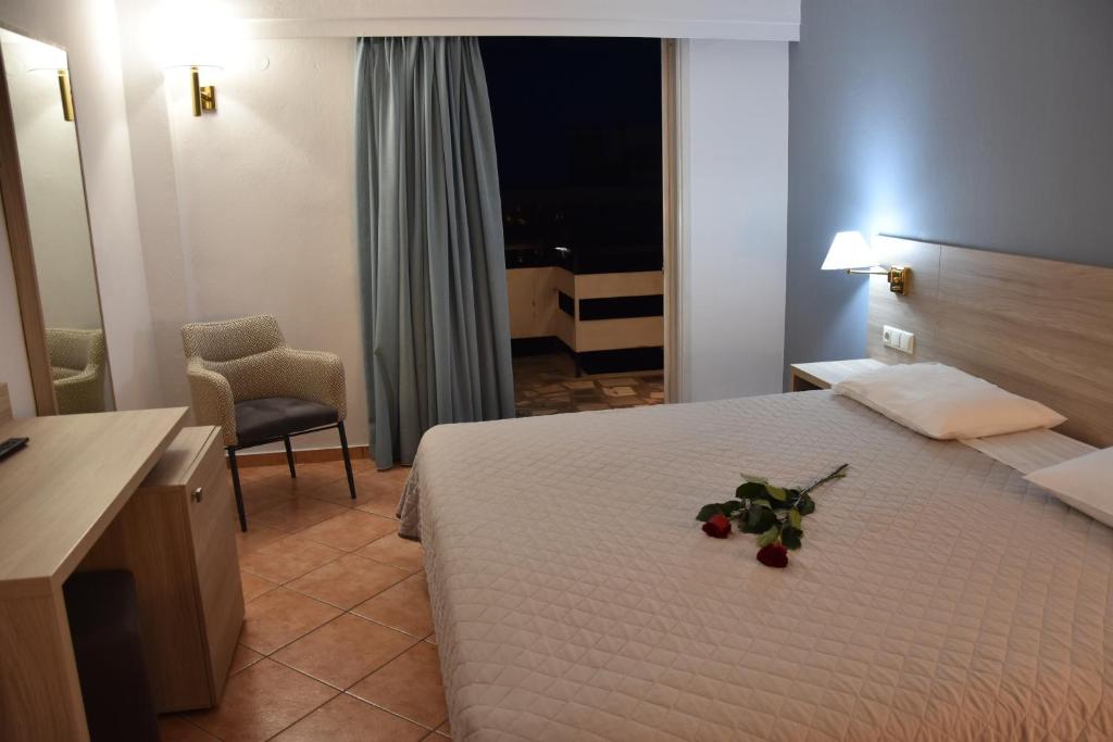 Одноместный (Улучшенный одноместный номер, вид на море), Oceanis Hotel