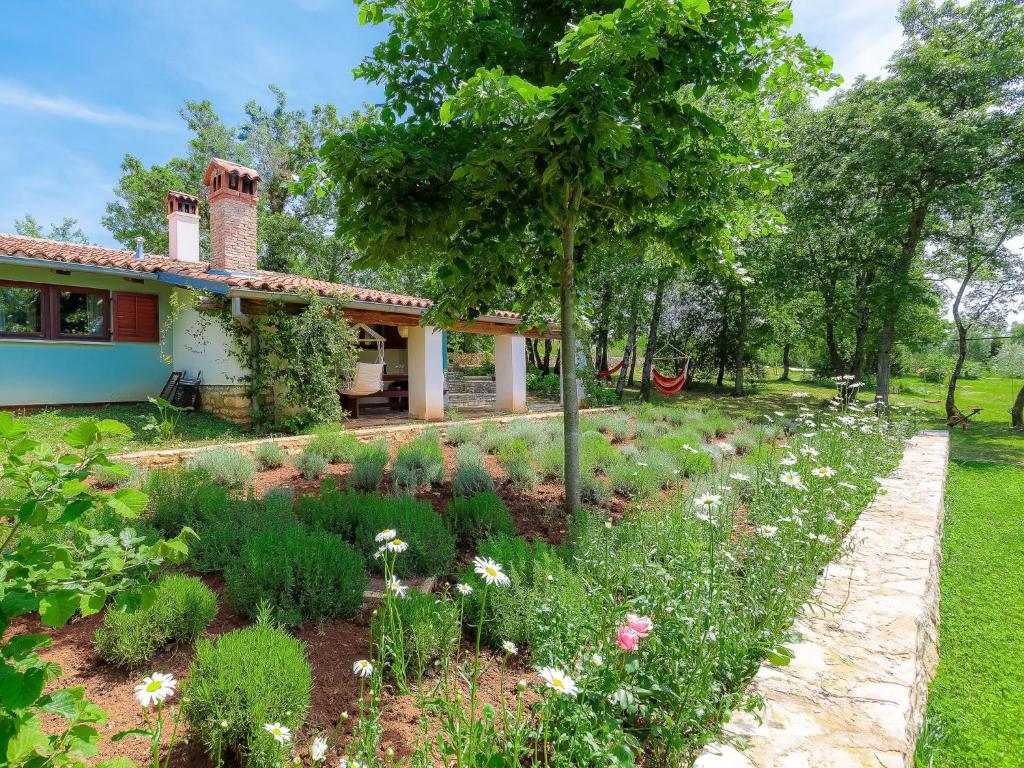 Holiday Home Country house D&D by Interhome photo 2