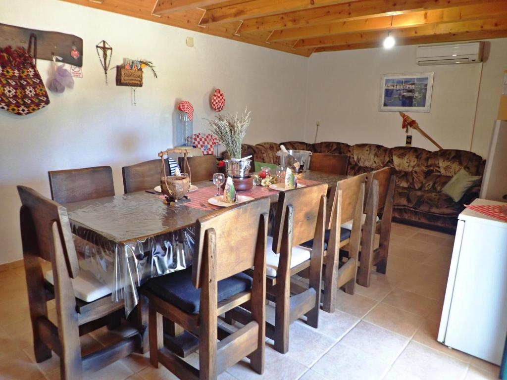 Holiday Home Jukići photo 3