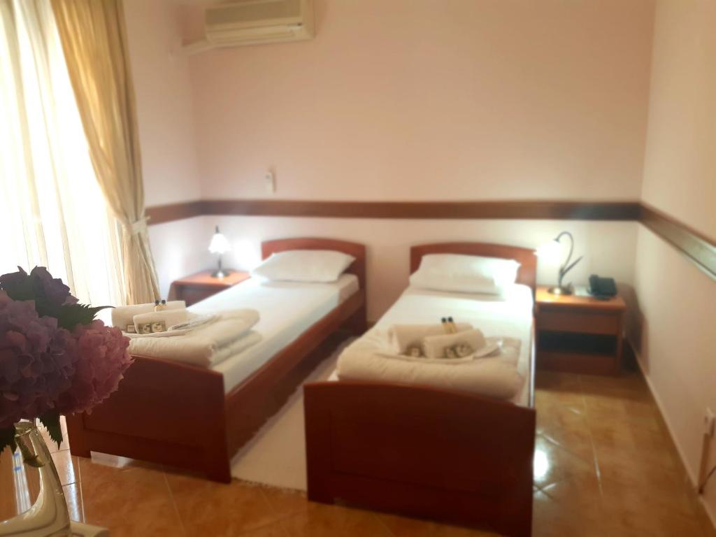 Семейный (Семейный люкс с 2 спальнями), Garni Hotel Koral