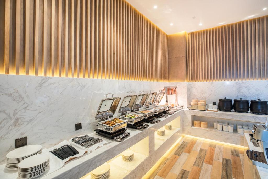 Atour Hotel Huaibei City Government Plaza photo 1