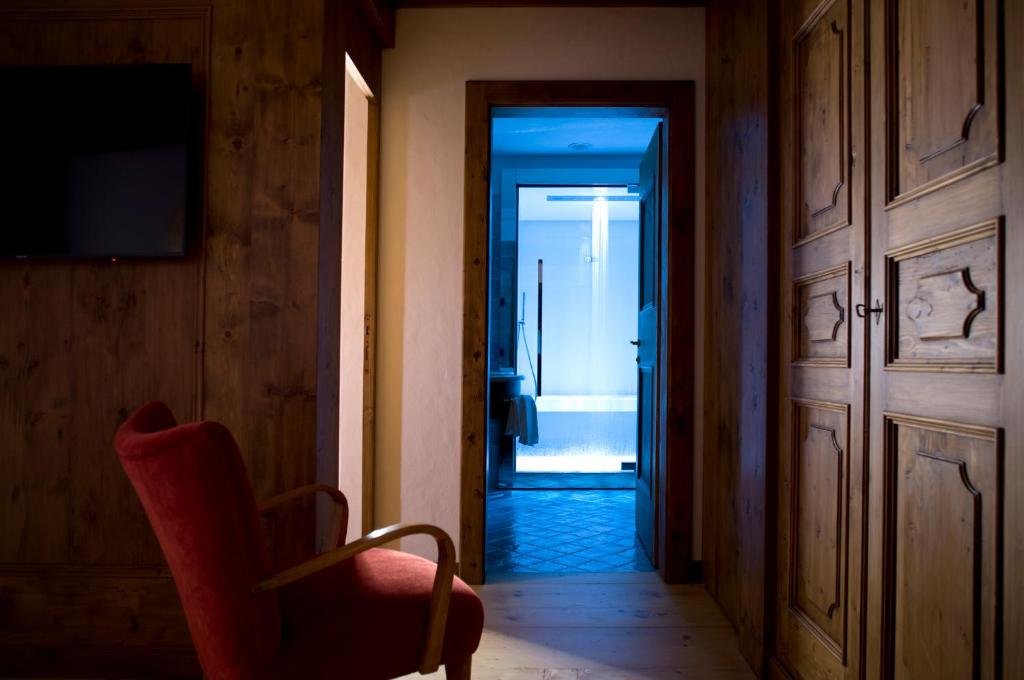 Hotel Cortina photo 1