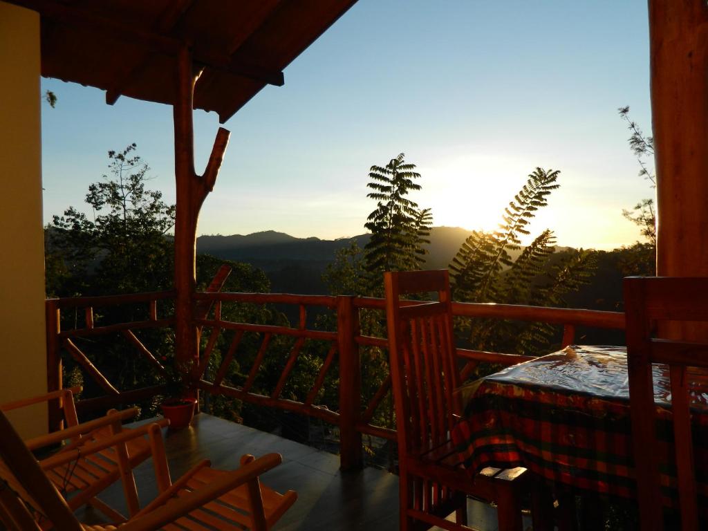 sunlit cottage ella photo 2