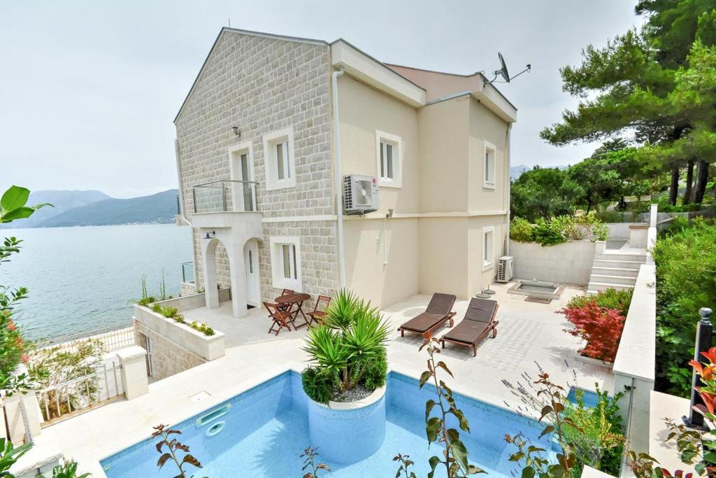 Villa Leut Montesol Tivat Krasici photo 2