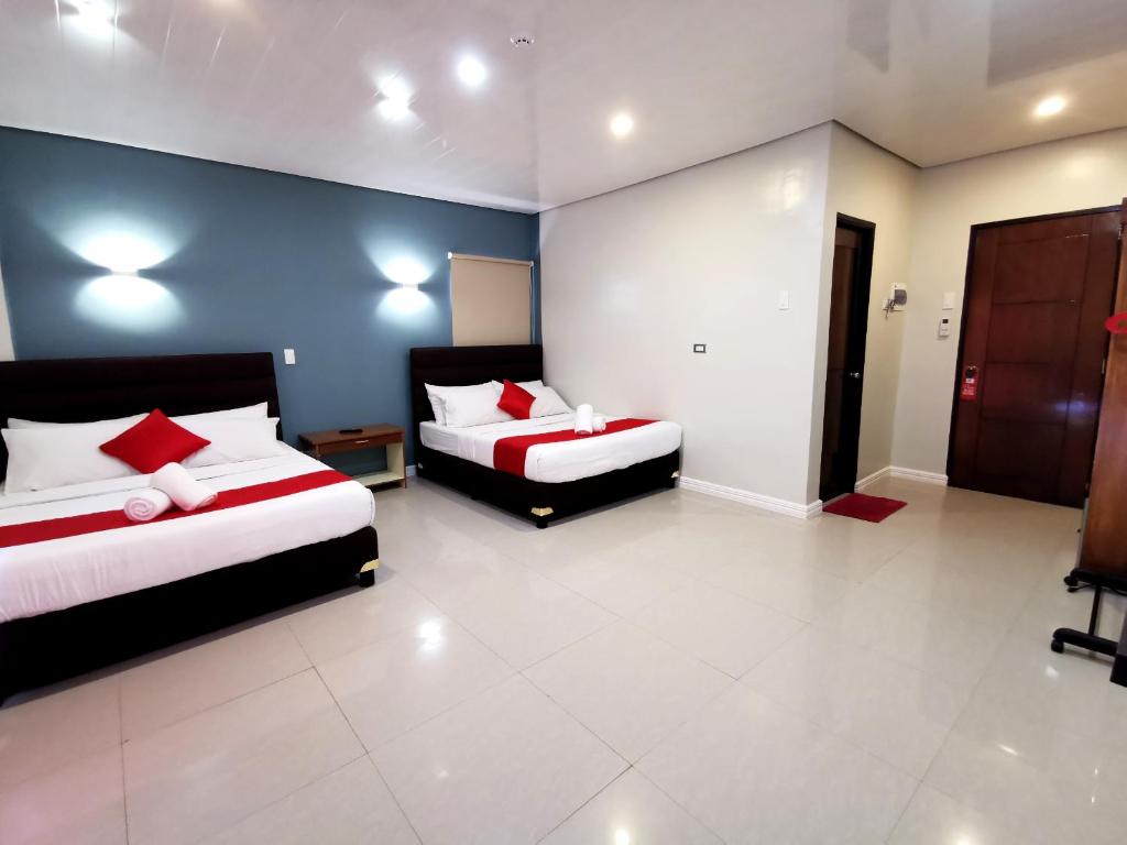 Charms Hotel photo 4