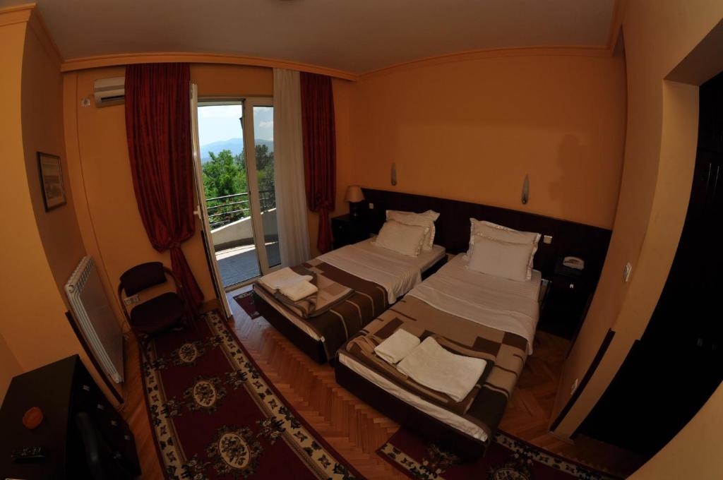 Hotel Royal photo 4