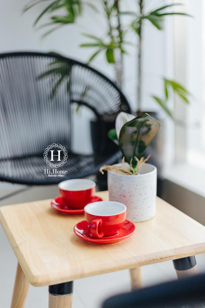 Hi-Home - Vinhomes Metropolis