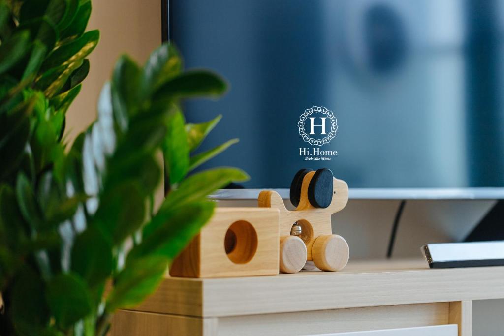 Hi-Home - Vinhomes Metropolis