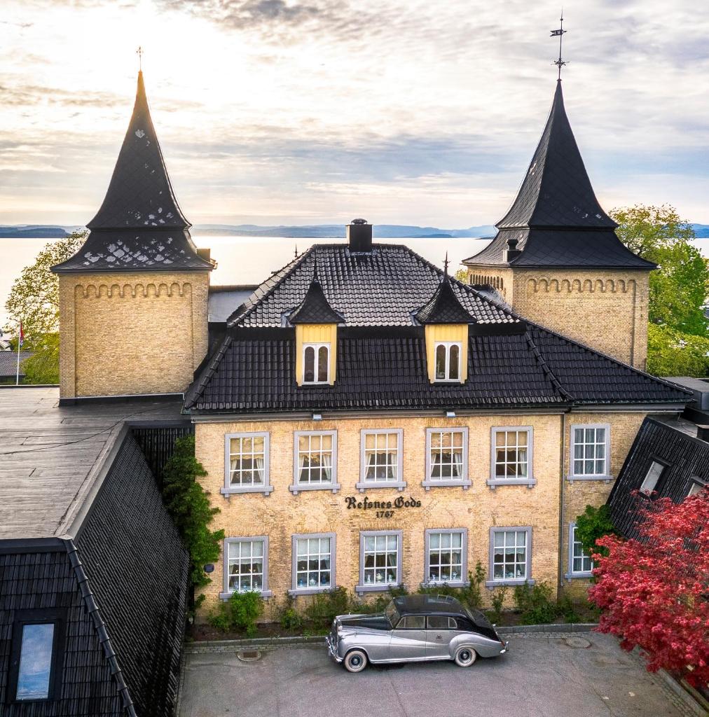 Hotel Refsnes Gods - by Classic Norway Hotels photo 1