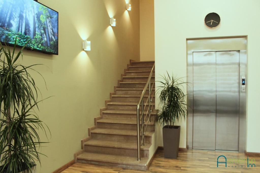 Armenian Inn Hostel - Tap to explore photos